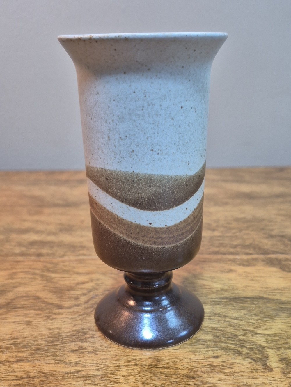 OTAGIRI Vintage 1970s Earthenware Stoneware Pedestal Footed Mugs, Set of 4 - Picture 5 of 16